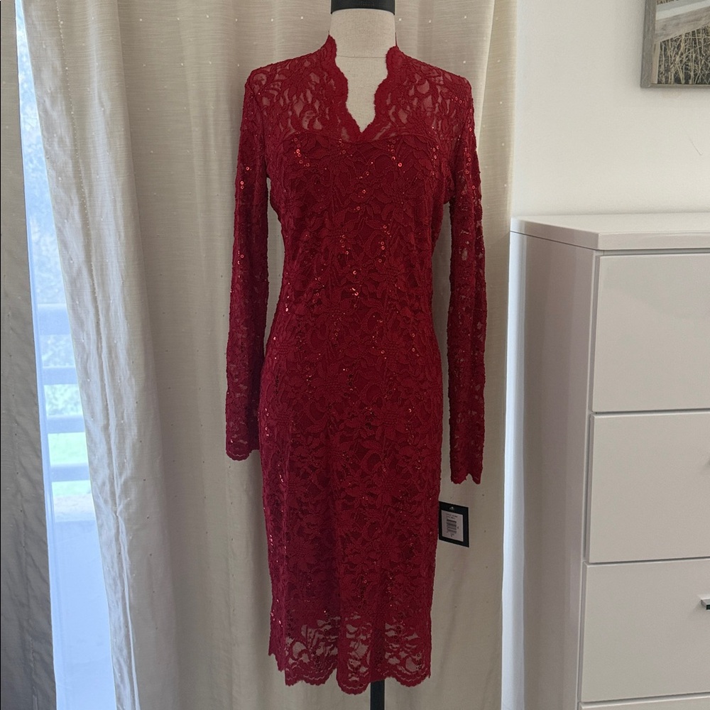 Marina Red Lace Sequin Dress size 8 -NWT - Picture 4 of 17